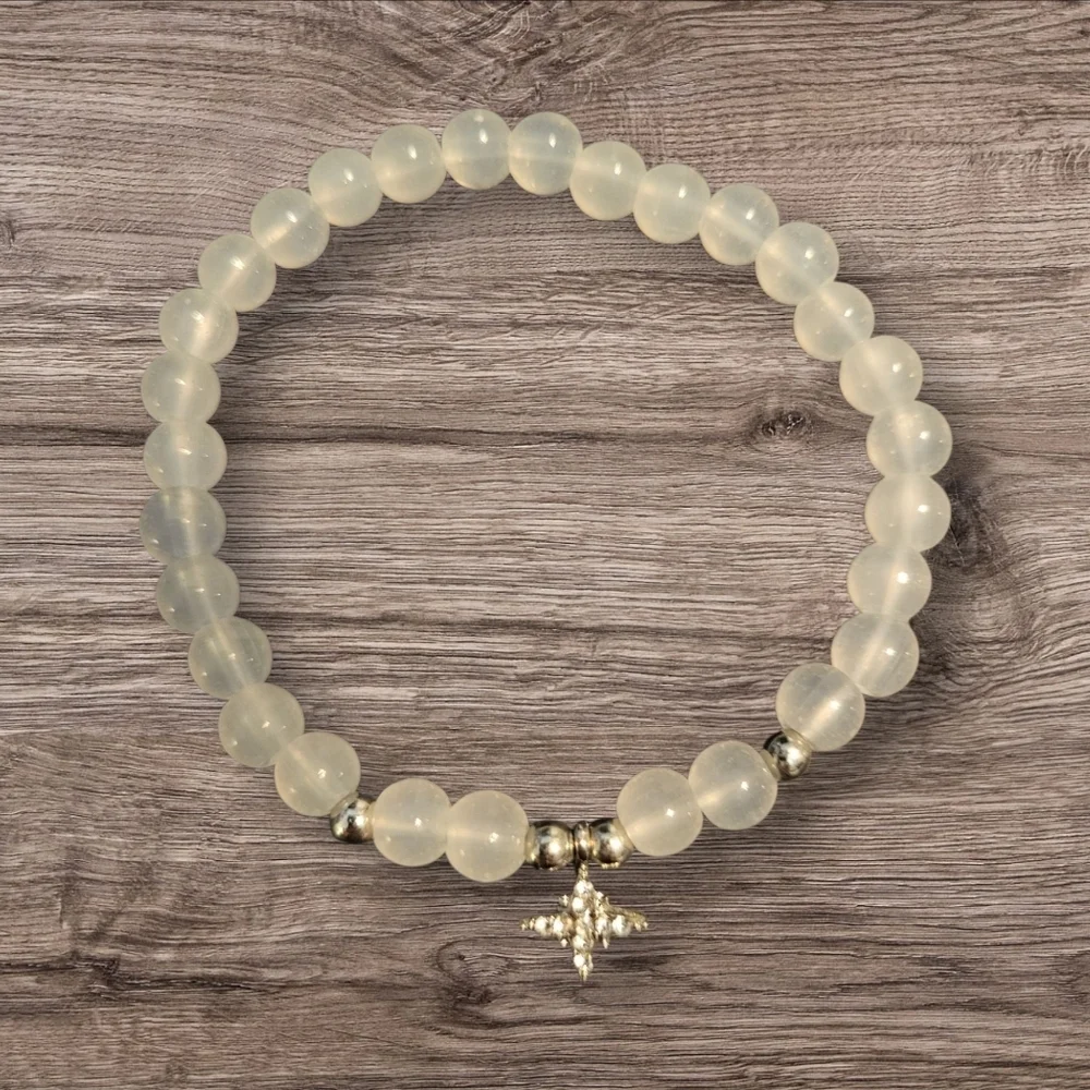 🩷3 for $15: Set of 3 Girls Bracelets, (2 Charm, 1 Clasp) 4mm & 6mm beads, NWOT